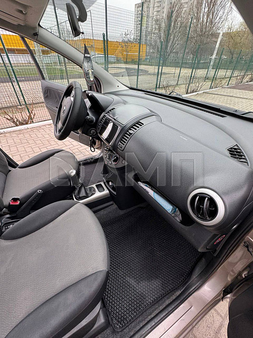 Nissan Note 2011  - изображение 4
