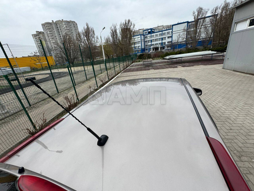 Nissan Note 2011  - изображение 1