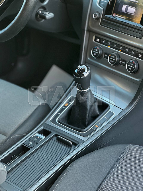 Volkswagen Golf 2013  - изображение 1