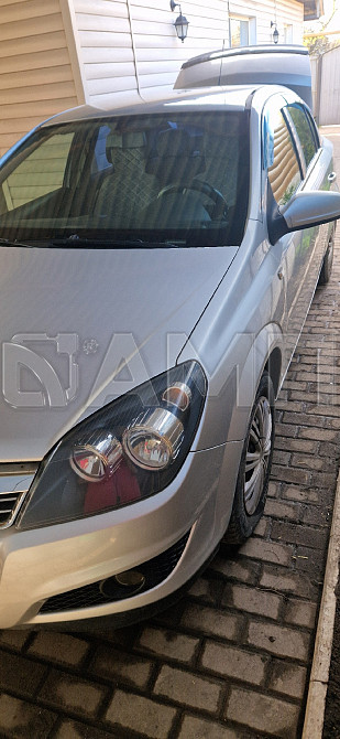 Opel Astra 2013  - изображение 6