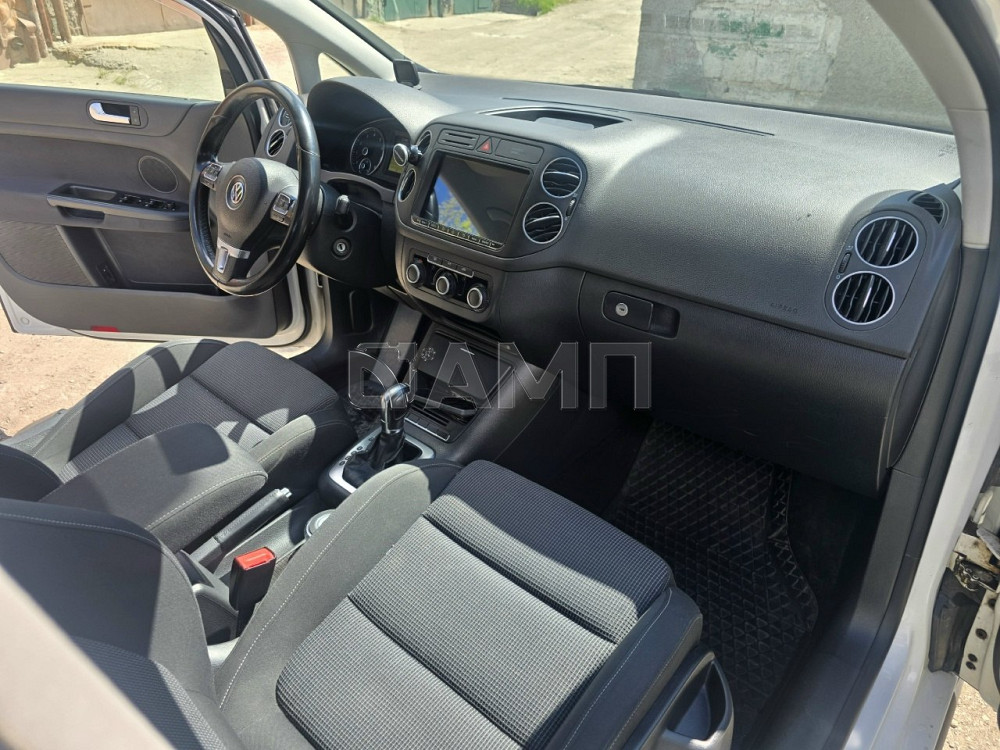 Volkswagen Golf Plus 2012  - изображение 4