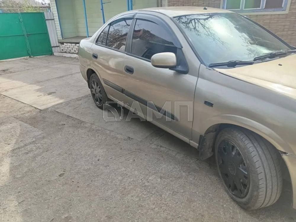 Nissan Almera 2004 Антрацит - изображение 1