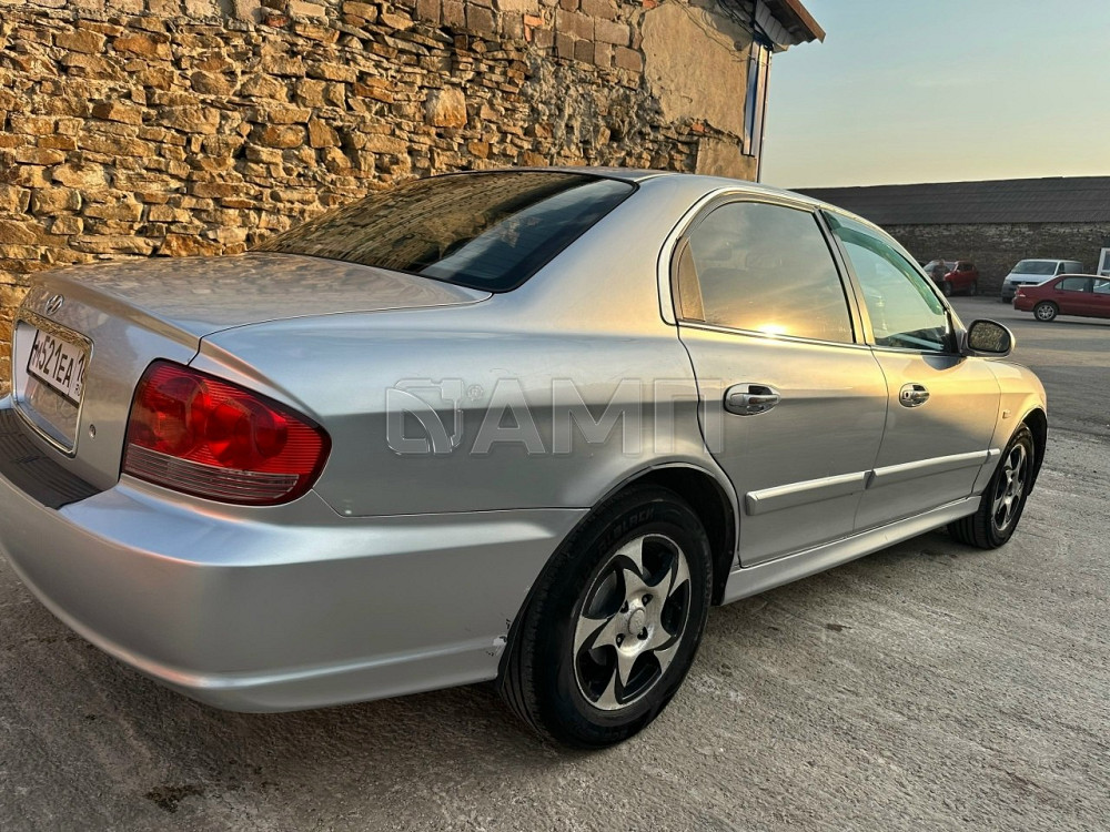 Hyundai Sonata 2005  - изображение 5