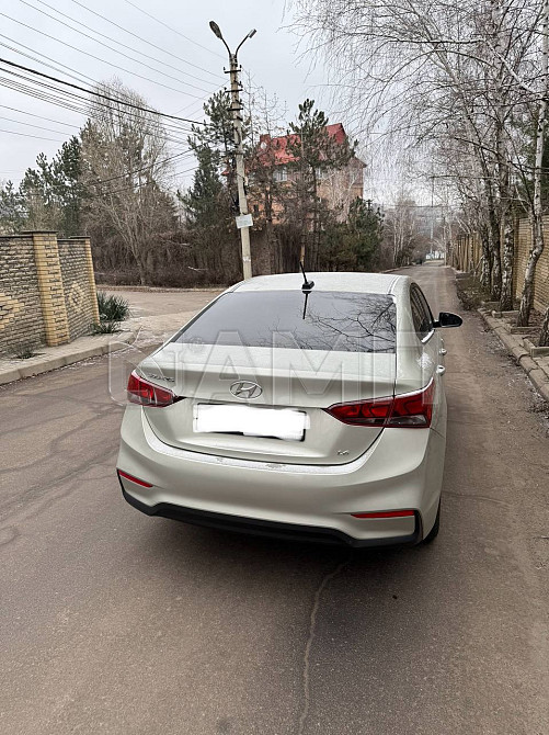 Hyundai Solaris 2019  - изображение 1