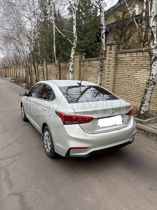 Hyundai Solaris 2019  - изображение 2