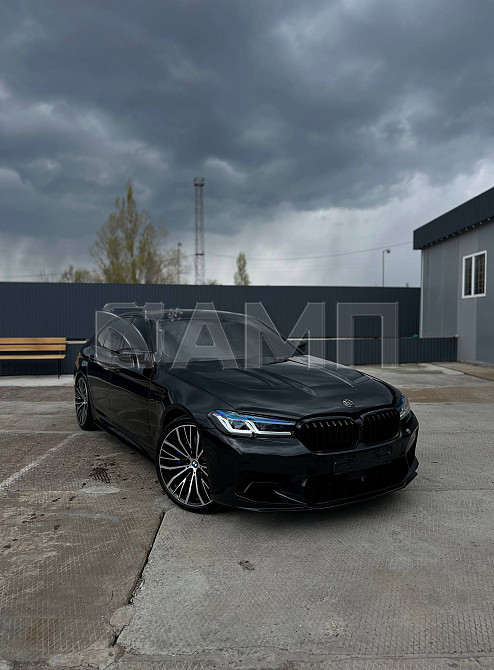 BMW 5 серия (G30 540i) 2018 Шахтерск - изображение 8