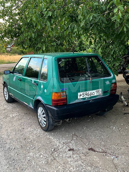 Fiat Uno 1989  - изображение 1
