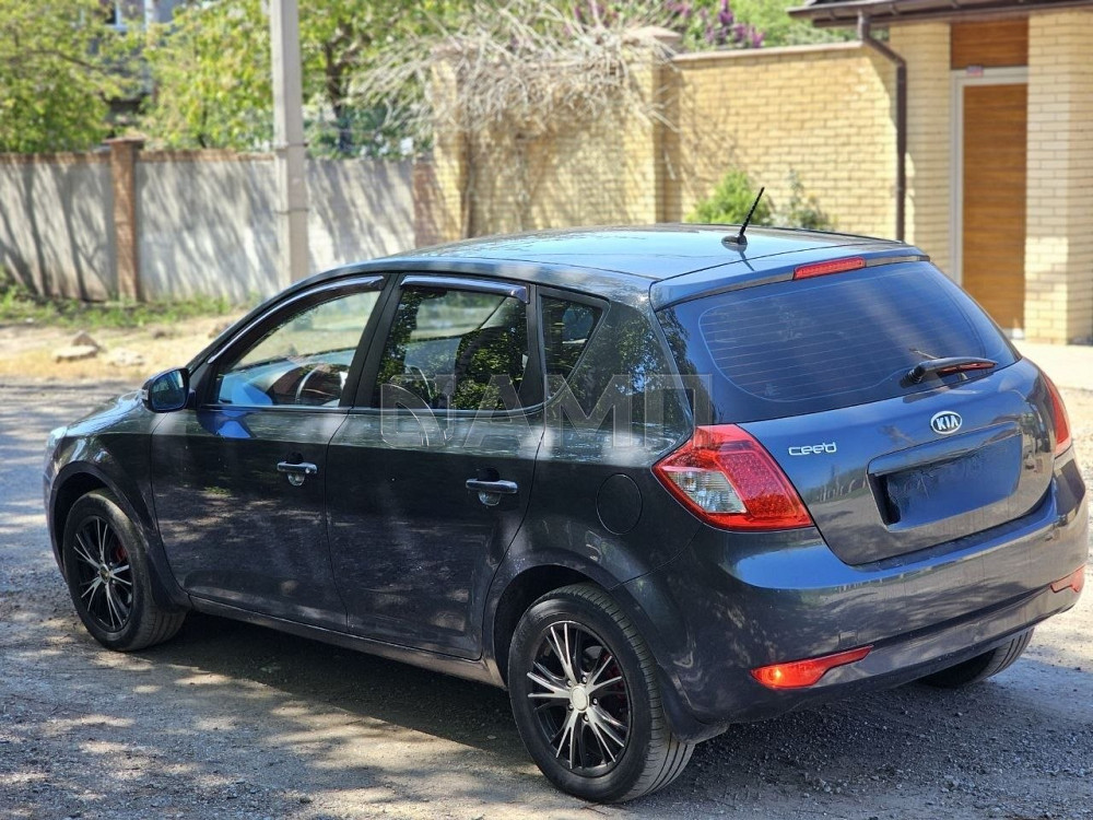 Kia Ceed 2010 Макеевка - изображение 2