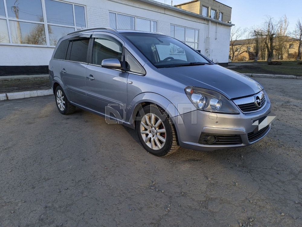 Opel Zafira B 2006 Красный Луч - изображение 5