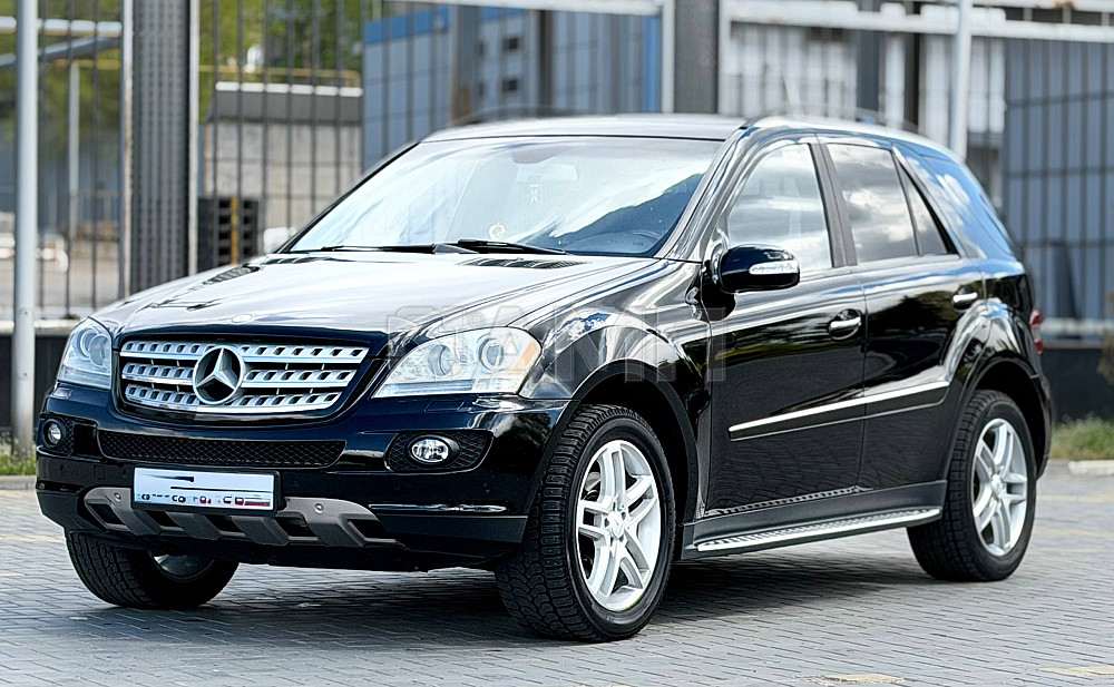 Mercedes M-Class 2008  - изображение 10