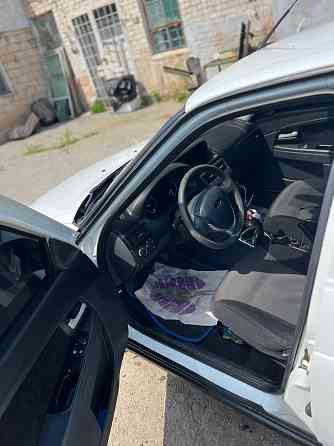 Lada Priora 2016 