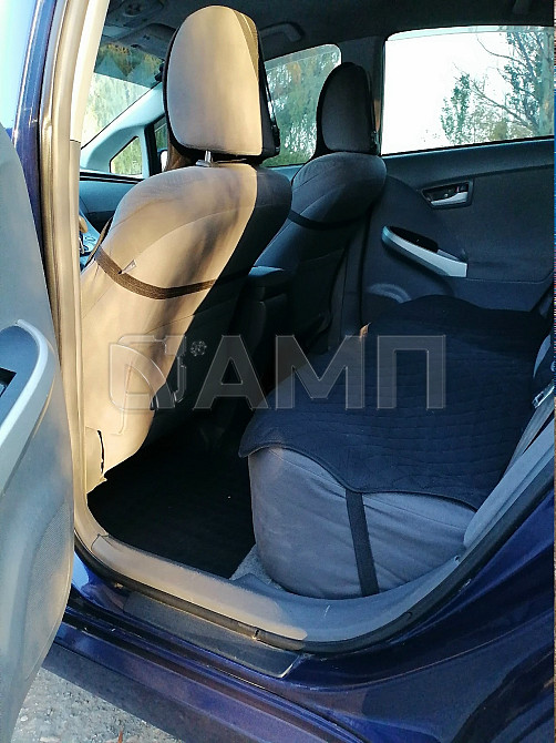 Toyota Prius 2011  - изображение 5