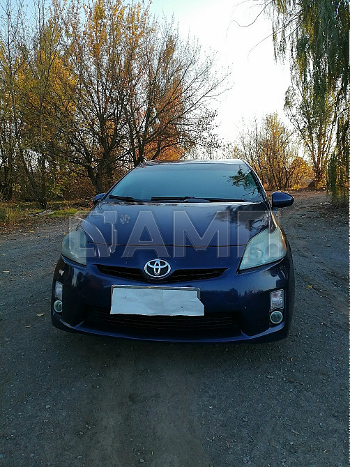 Toyota Prius 2011  - изображение 3