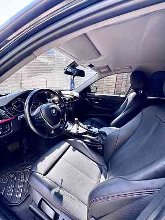 BMW 320i 2012 