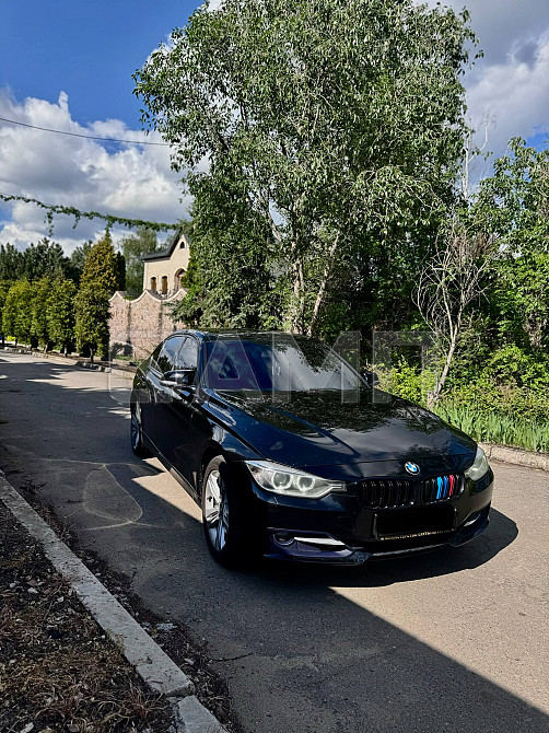 BMW 320i 2012  - изображение 7