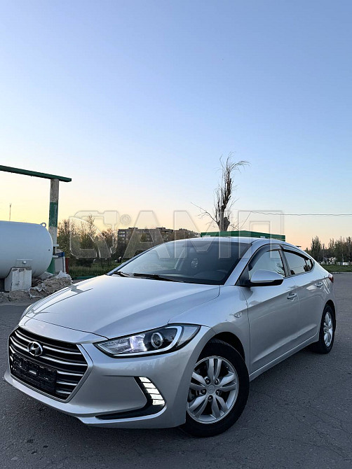Hyundai Elantra 2017  - изображение 6