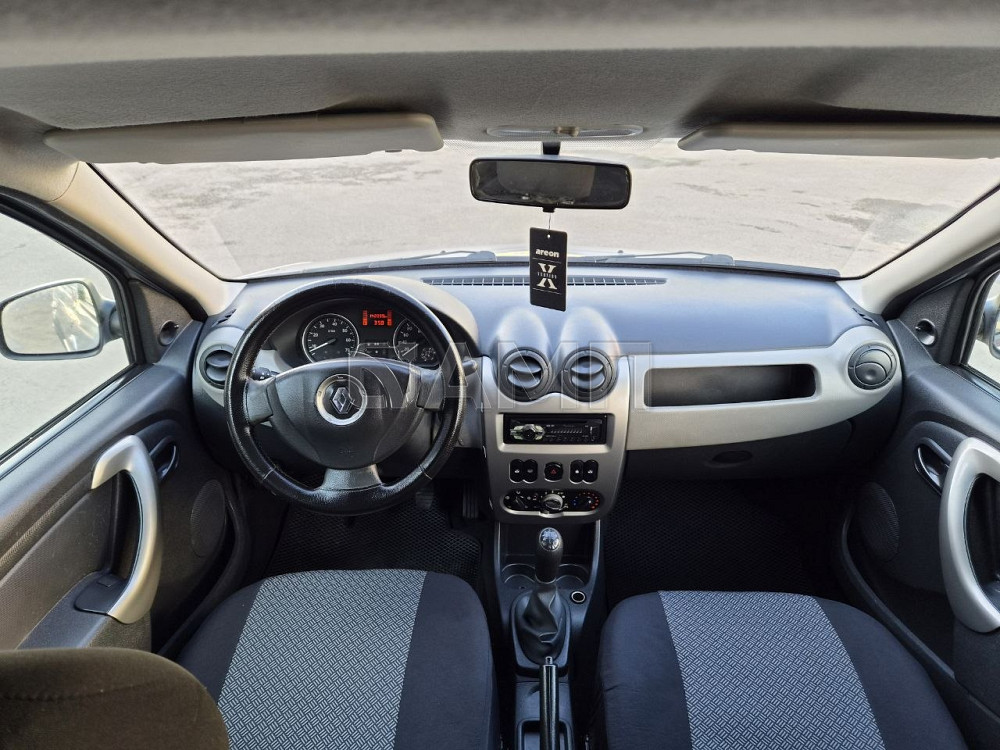 Renault Logan 2012  - изображение 9
