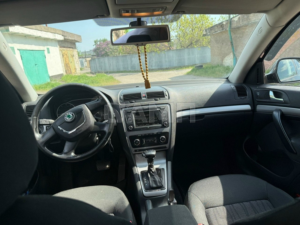 Skoda Octavia 2010 Макеевка - изображение 8