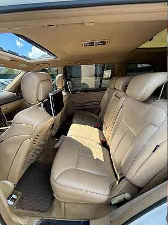 Mercedes-Benz GL500 