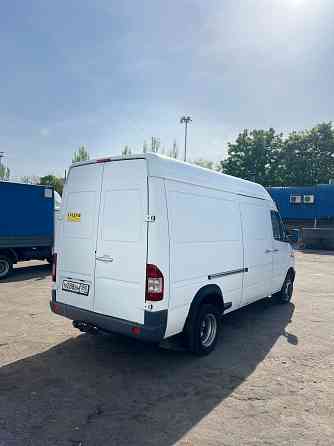 Mercedes-Benz Sprinter 2000 