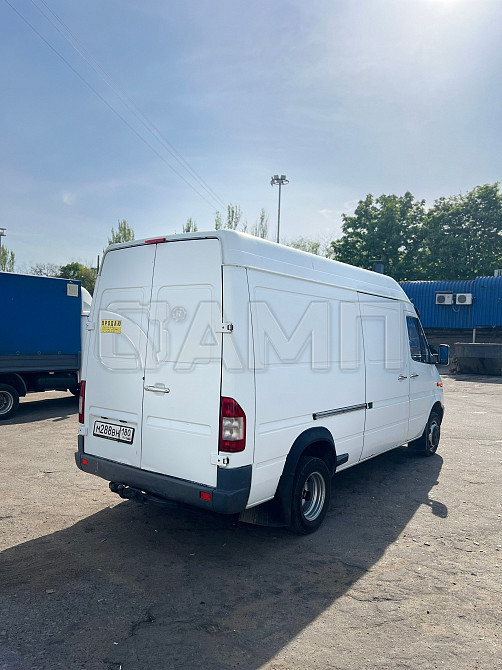 Mercedes-Benz Sprinter 2000  - изображение 4