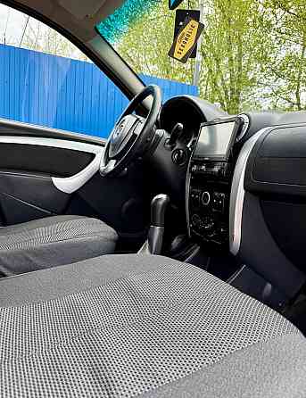 Lada Largus 2012 