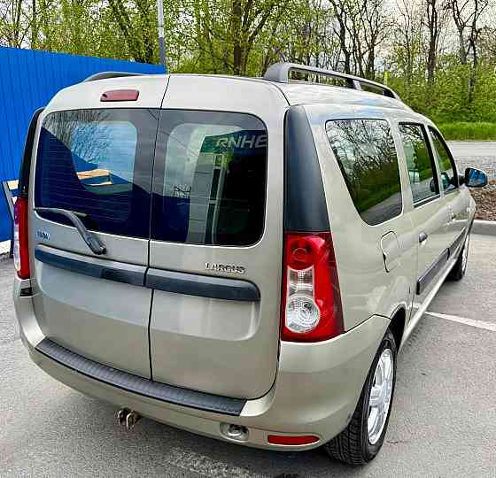 Lada Largus 2012 