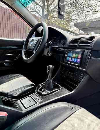 BMW 5 серии 2001 