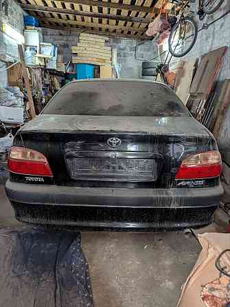 Toyota Avensis 2002 Донецк