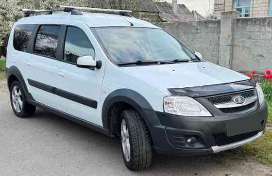 Lada Largus Cross 2019 