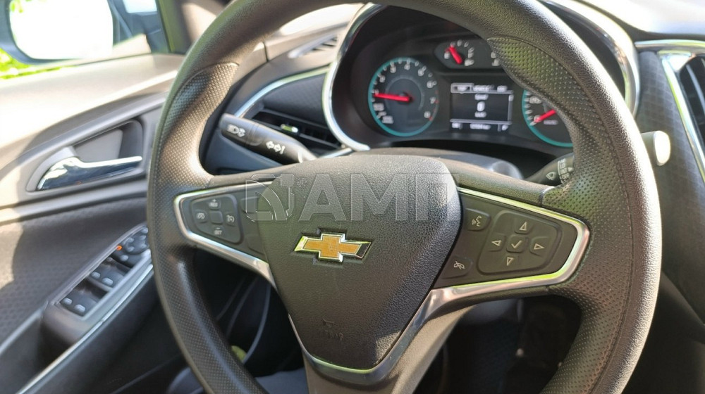 Chevrolet Malibu 2019  - изображение 1