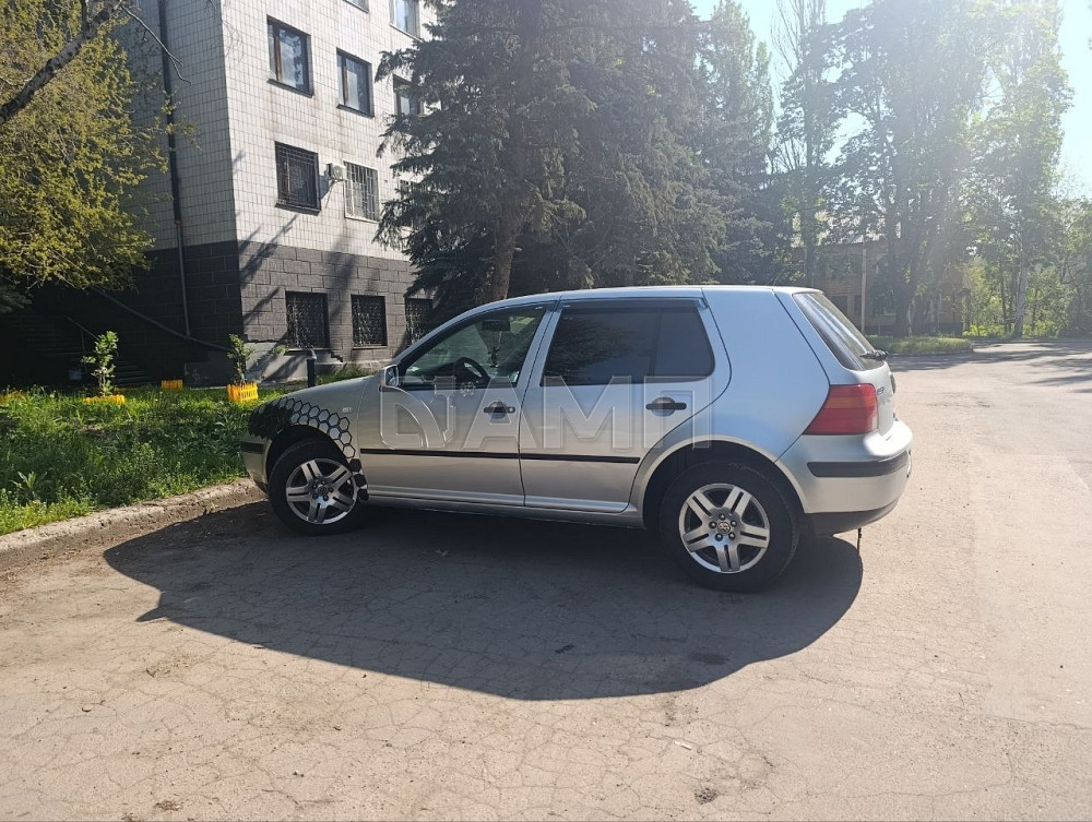 Volkswagen Golf 2002  - изображение 10