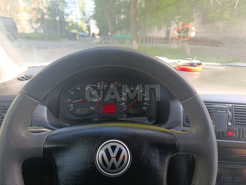 Volkswagen Golf 2002  - изображение 6