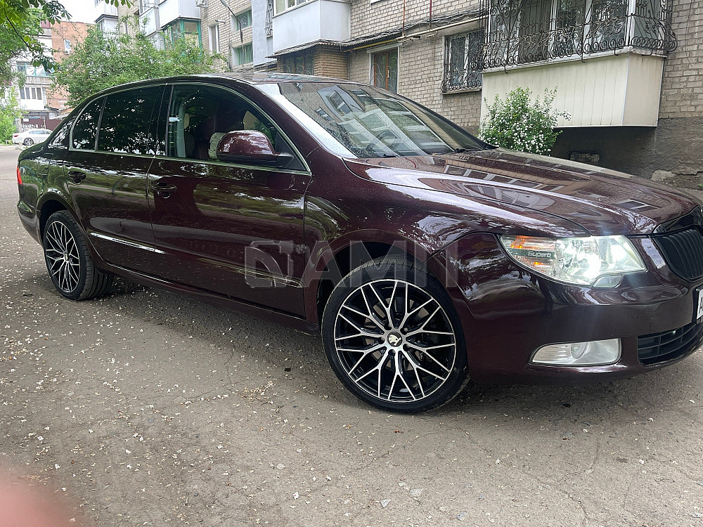 Skoda Superb  - изображение 8