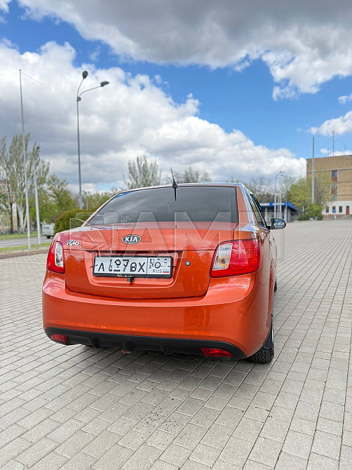 Kia Rio 2010  - изображение 5