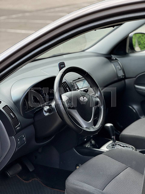 Hyundai i30 2011  - изображение 4