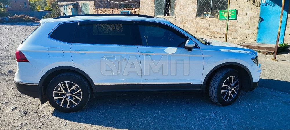 Volkswagen Tiguan 2020  - изображение 7