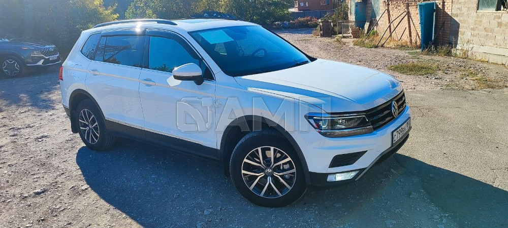 Volkswagen Tiguan 2020  - изображение 8