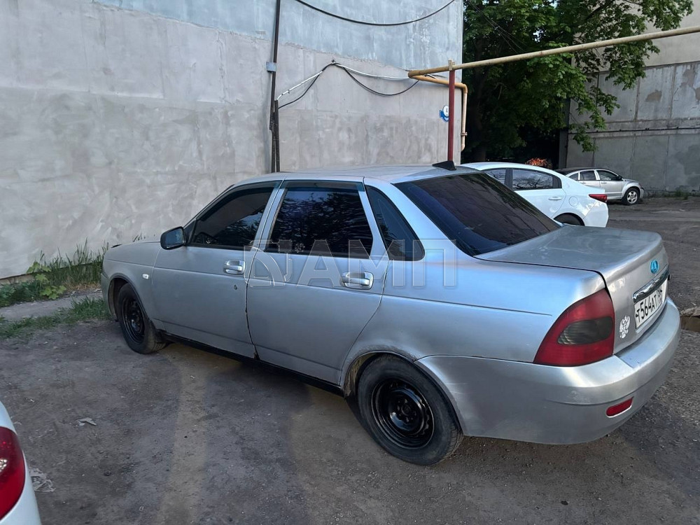 Lada Priora 2008  - изображение 5