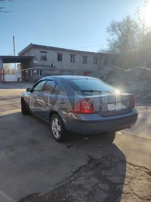 Ford Mondeo 2001  - изображение 4
