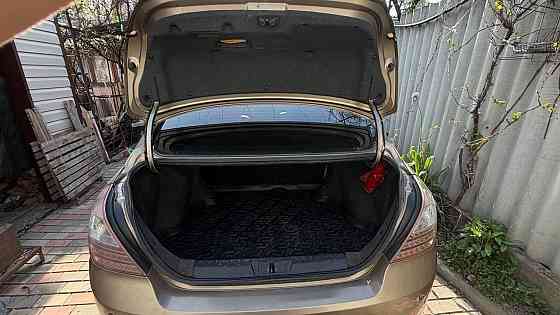 Geely Emgrand 2011 