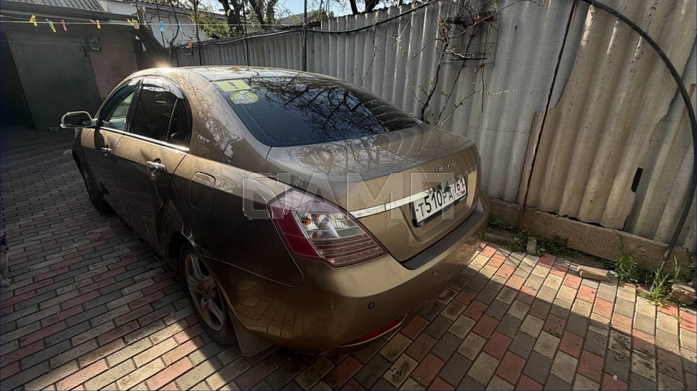 Geely Emgrand 2011  - изображение 5