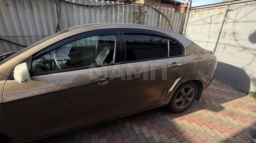 Geely Emgrand 2011  - изображение 7