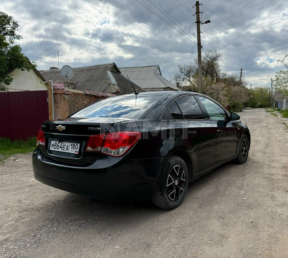 Chevrolet Cruze 2010  - изображение 3
