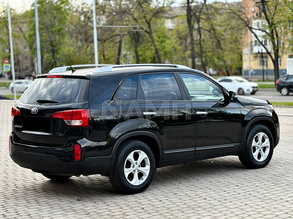KIA Sorento 2013  - изображение 2