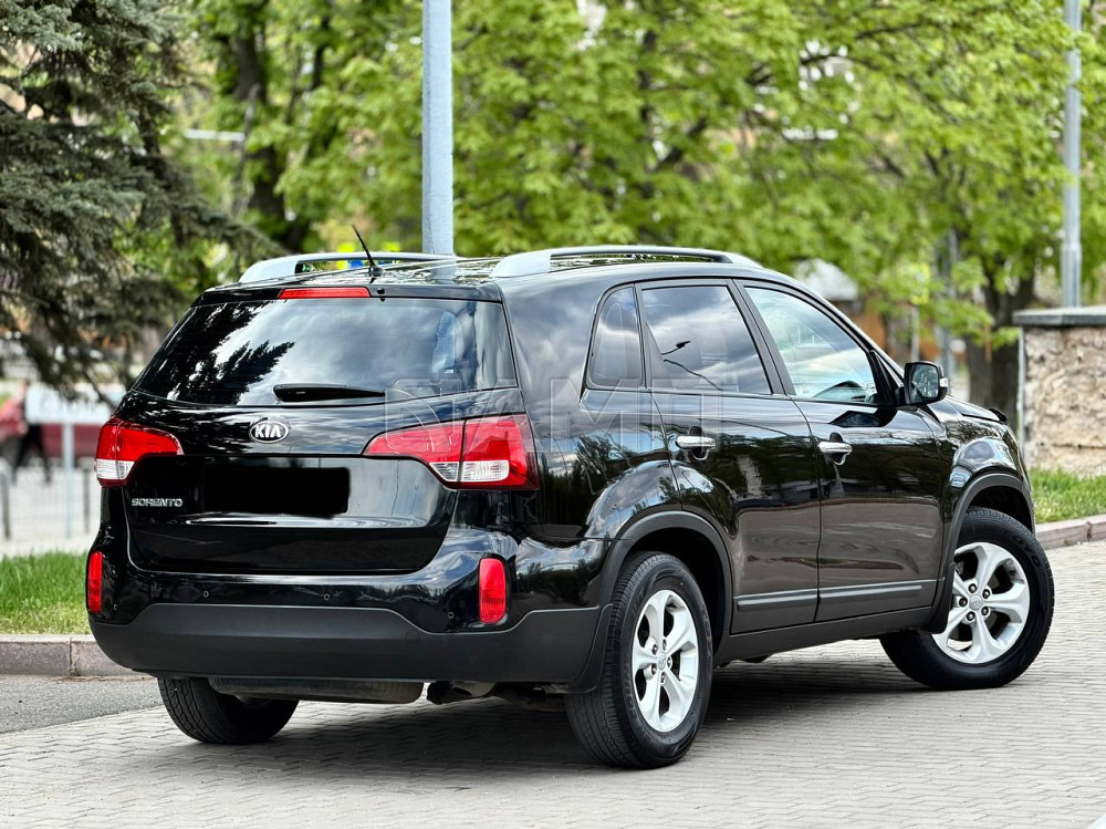 KIA Sorento 2013  - изображение 7