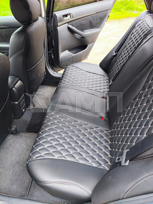 Toyota Avensis 2004  - изображение 2