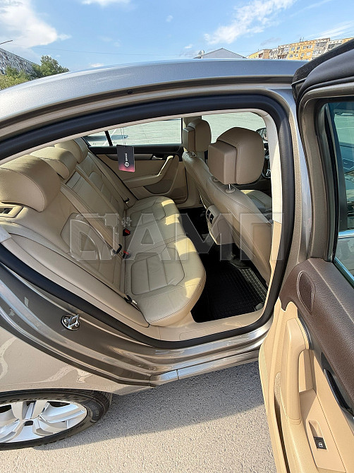 Volkswagen Passat 2012  - изображение 3