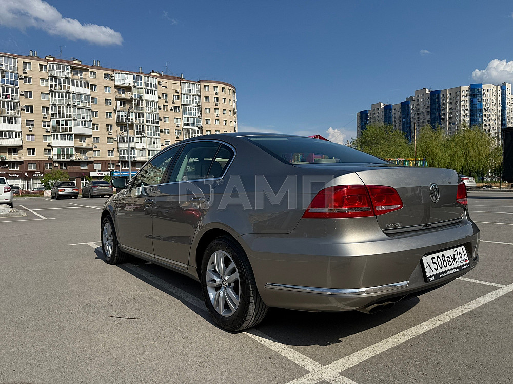 Volkswagen Passat 2012  - изображение 6
