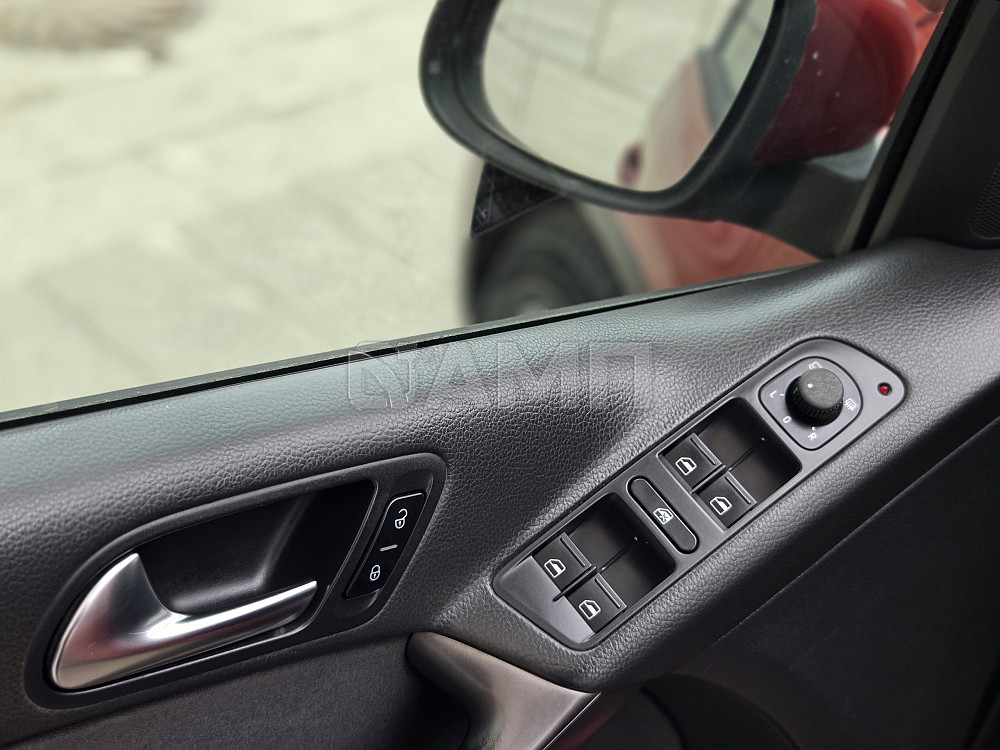 Volkswagen Tiguan 2009 Луганск - изображение 3